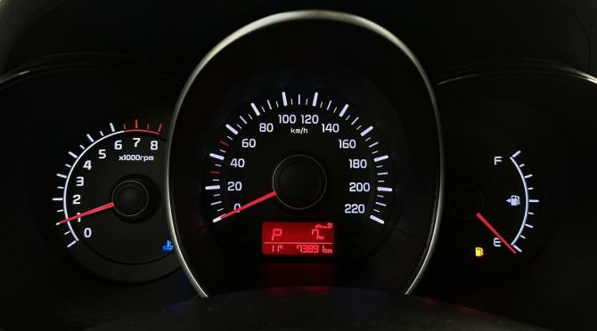 Kia Rio III Рестайлинг с пробегом 2017 года, цена 1 210 000 рублей, 73891 км, седан, Автокод Объявления
