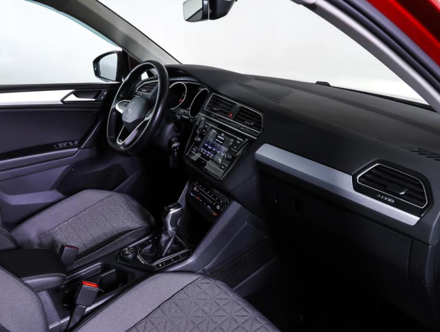 Volkswagen Tiguan II Рестайлинг Москва  - изображение 11