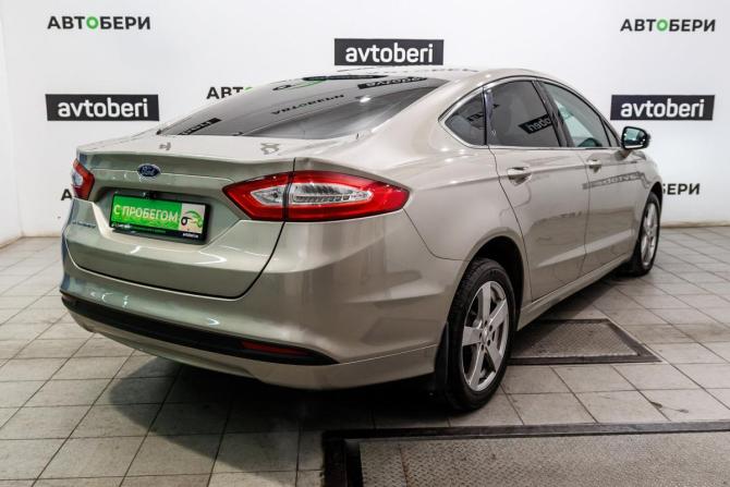 Ford Mondeo V с пробегом 2015 года, цена 1 559 000 рублей, 94000 км, седан, Автокод Объявления