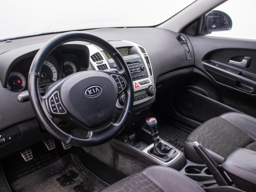 Kia Ceed I Москва  - изображение 10
