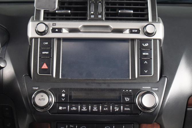 Toyota Land Cruiser Prado 150 Series Рестайлинг 2 с пробегом 2015 года, цена 3 669 000 рублей, 206000 км, внедорожник, Автокод Объявления