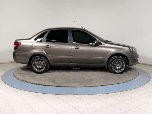 Lada (ВАЗ) Granta I Рестайлинг с пробегом 2024 года, цена 949 900 рублей, 36400 км, седан, Автокод Объявления