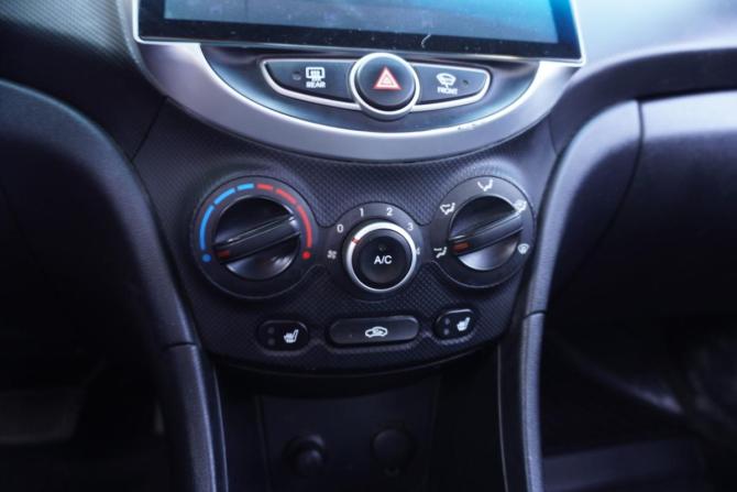 Hyundai Solaris I с пробегом 2014 года, цена 785 000 рублей, 122945 км, седан, Автокод Объявления
