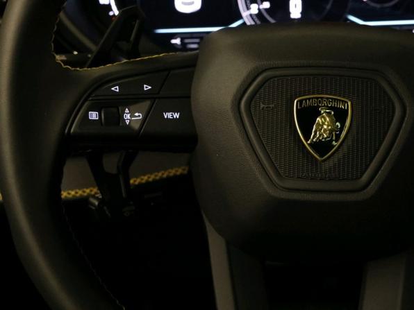 Lamborghini Urus I Рестайлинг с пробегом 2025 года, цена 43 500 000 рублей, 57 км, внедорожник, Автокод Объявления