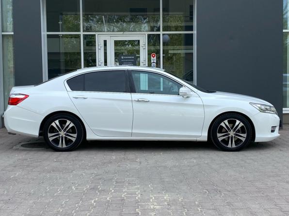 Honda Accord IX с пробегом 2013 года, цена 1 599 000 рублей, 215000 км, седан, Автокод Объявления