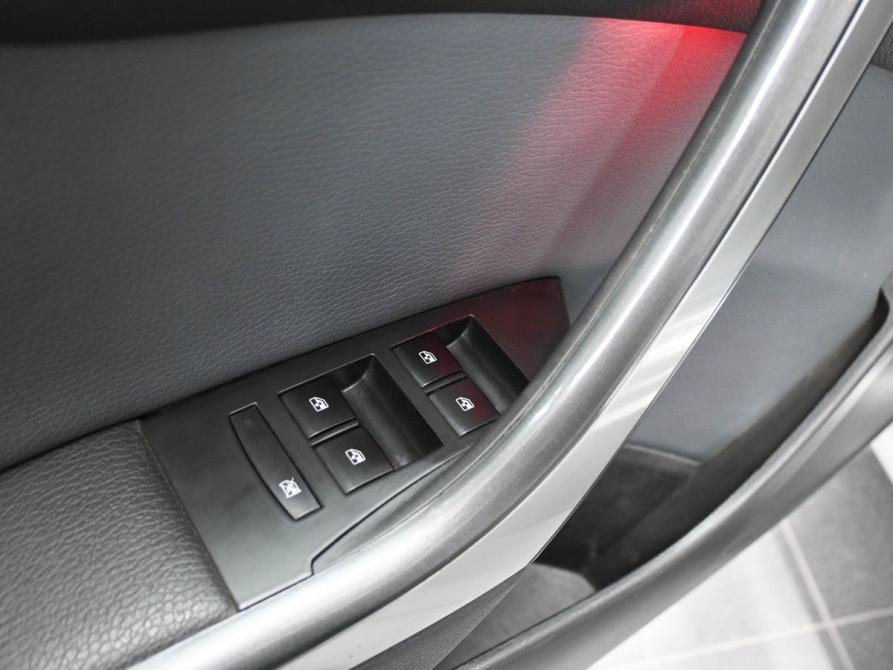 Opel Astra J Рестайлинг Ростов-на-Дону  - изображение 20