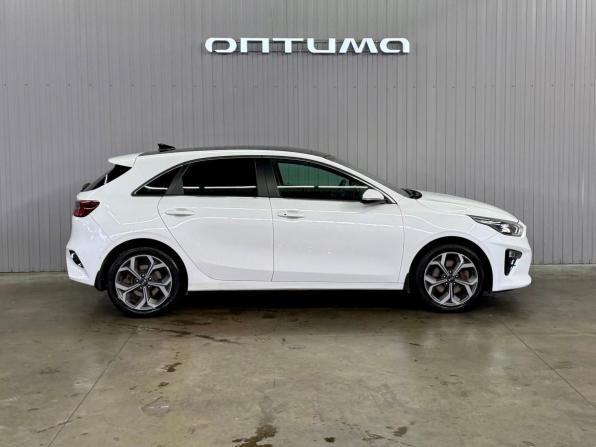 Kia Ceed III с пробегом 2018 года, цена 1 597 000 рублей, 156038 км, хэтчбек, Автокод Объявления