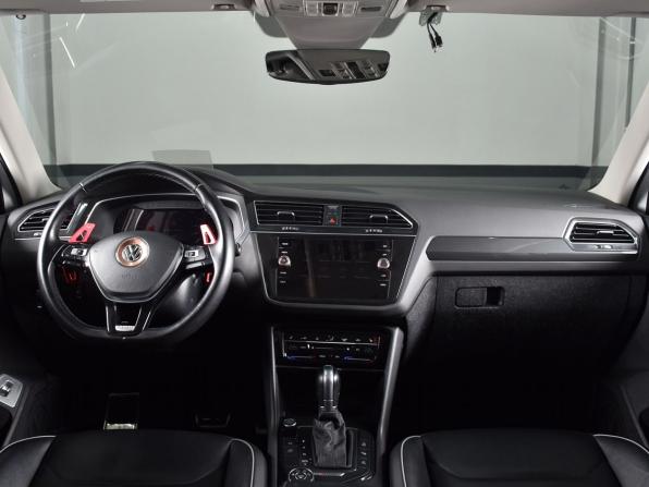 Volkswagen Tiguan II с пробегом 2018 года, цена 2 664 995 рублей, 150199 км, внедорожник, Автокод Объявления