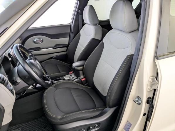 Kia Soul II с пробегом 2016 года, цена 1 370 000 рублей, 148352 км, хэтчбек, Автокод Объявления