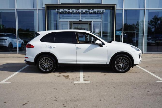 Porsche Cayenne II Рестайлинг (958) с пробегом 2016 года, цена 4 295 000 рублей, 111000 км, внедорожник, Автокод Объявления
