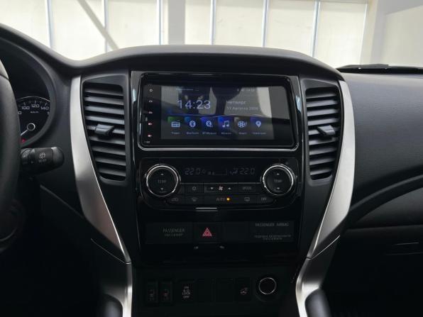 Mitsubishi Pajero Sport III с пробегом 2018 года, цена 2 800 000 рублей, 116500 км, внедорожник, Автокод Объявления