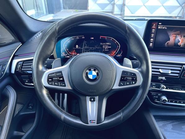 BMW 5 серии VII (G30/G31/G38) Рестайлинг с пробегом 2020 года, цена 5 650 000 рублей, 115040 км, седан, Автокод Объявления