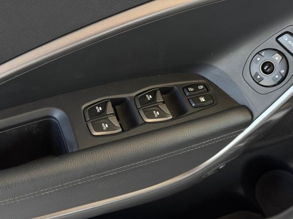 Hyundai Santa Fe III с пробегом 2014 года, цена 2 070 000 рублей, 124796 км, внедорожник, Автокод Объявления