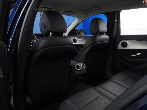 Mercedes-Benz E-Класс V (W213 S213 C238) с пробегом 2017 года, цена 2 351 055 рублей, 84474 км, универсал, Автокод Объявления