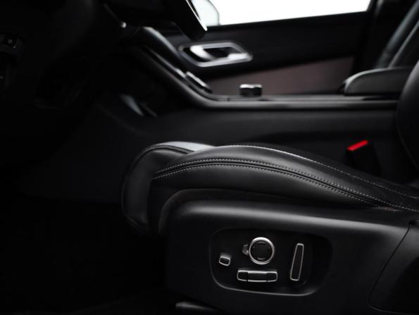 Land Rover Range Rover Velar I с пробегом 2019 года, цена 5 349 000 рублей, 115351 км, внедорожник, Автокод Объявления