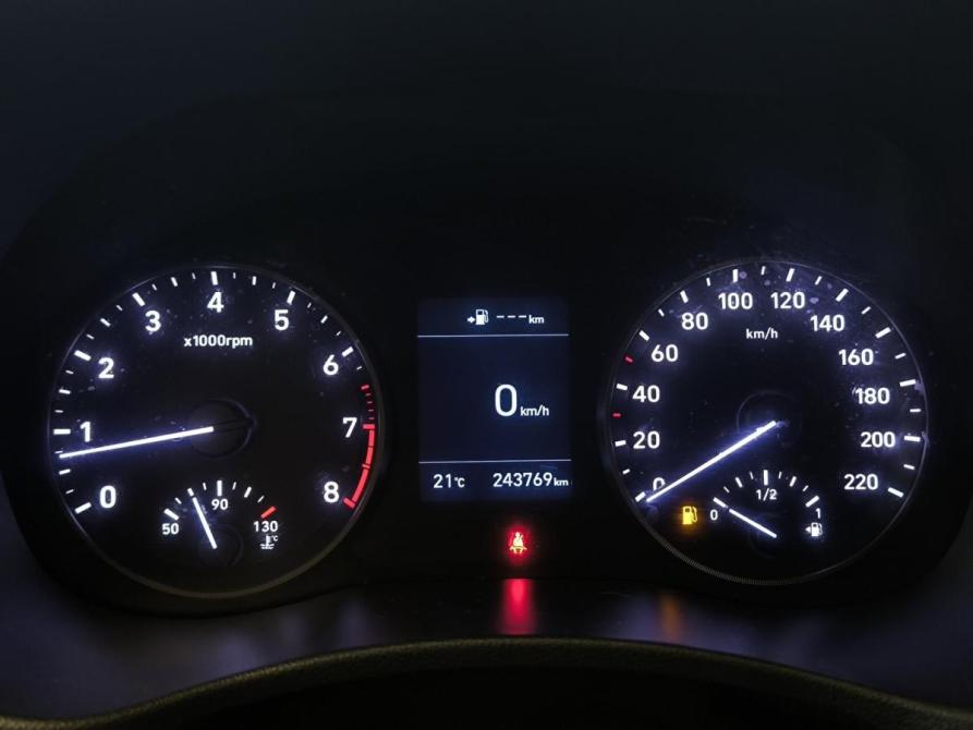 Hyundai Solaris II Казань  - изображение 16