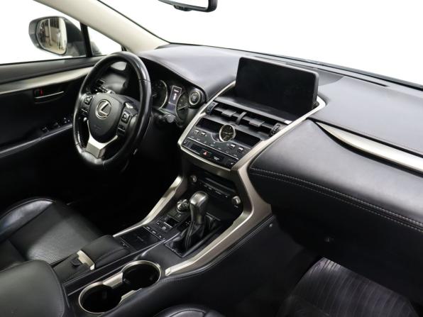 Lexus NX I Рестайлинг с пробегом 2018 года, цена 2 950 000 рублей, 259499 км, внедорожник, Автокод Объявления