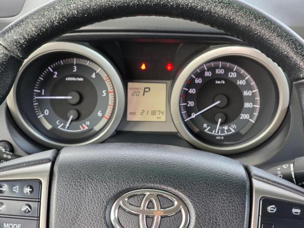 Toyota Land Cruiser Prado 150 Series с пробегом 2010 года, цена 2 999 000 рублей, 211718 км, внедорожник, Автокод Объявления