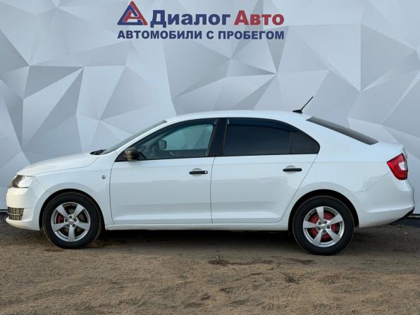 Skoda Rapid I Рестайлинг с пробегом 2017 года, цена 1 080 000 рублей, 124000 км, лифтбек, Автокод Объявления
