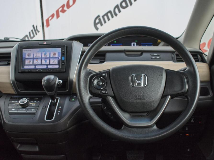 Honda Freed II Екатеринбург  - изображение 12