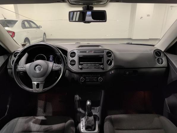 Volkswagen Tiguan I с пробегом 2011 года, цена 1 090 000 рублей, 263088 км, внедорожник, Автокод Объявления