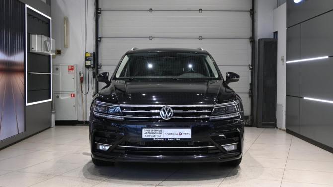 Volkswagen Tiguan II с пробегом 2018 года, цена 2 850 000 рублей, 123761 км, внедорожник, Автокод Объявления