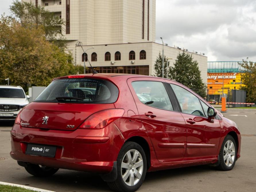 Peugeot 308 I Москва  - изображение 4