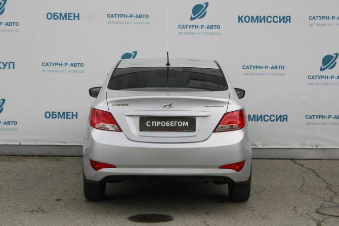 Hyundai Solaris I Рестайлинг с пробегом 2015 года, цена 990 000 рублей, 109000 км, седан, Автокод Объявления
