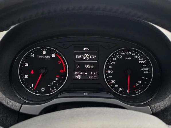 Audi A3 III (8V) с пробегом 2014 года, цена 990 000 рублей, 192345 км, хэтчбек, Автокод Объявления