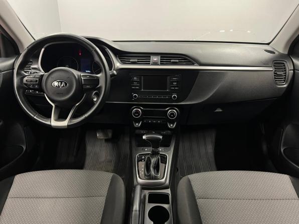 Kia Rio IV Рестайлинг с пробегом 2020 года, цена 1 665 000 рублей, 72548 км, седан, Автокод Объявления