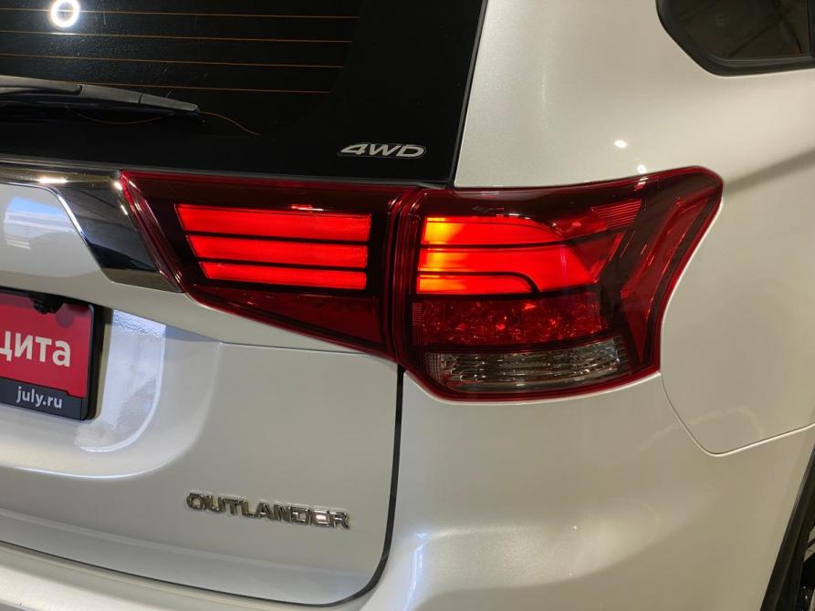 Mitsubishi Outlander III Рестайлинг 3 Челябинск  - изображение 8