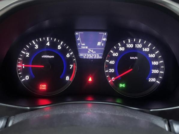 Hyundai Solaris I с пробегом 2013 года, цена 681 000 рублей, 239230 км, хэтчбек, Автокод Объявления
