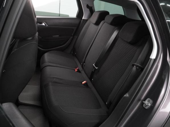 Peugeot 308 II Рестайлинг с пробегом 2018 года, цена 1 199 000 рублей, 185705 км, универсал, Автокод Объявления
