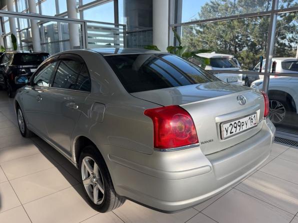Toyota Avensis II с пробегом 2005 года, цена 720 000 рублей, 252007 км, седан, Автокод Объявления