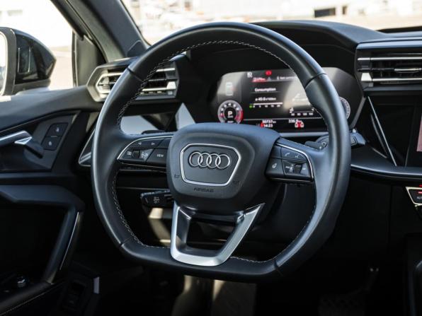 Audi A3 IV (8Y) Рестайлинг с пробегом 2025 года, цена 3 749 000 рублей, 30736 км, седан, Автокод Объявления