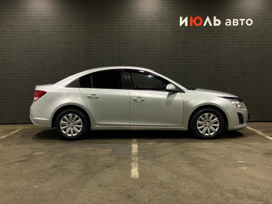 Chevrolet Cruze I Рестайлинг Челябинск  - изображение 4