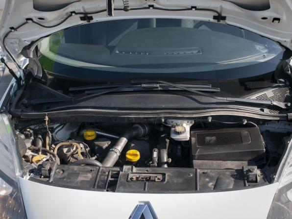Renault Scenic III с пробегом 2009 года, цена 550 000 рублей, 232605 км, компактвэн, Автокод Объявления