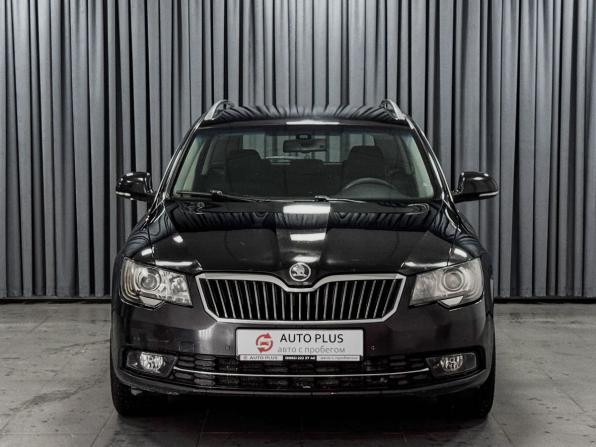 Skoda Superb II Рестайлинг с пробегом 2013 года, цена 899 000 рублей, 359617 км, лифтбек, Автокод Объявления