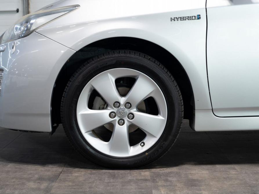 Toyota Prius III (XW30) Чита  - изображение 15