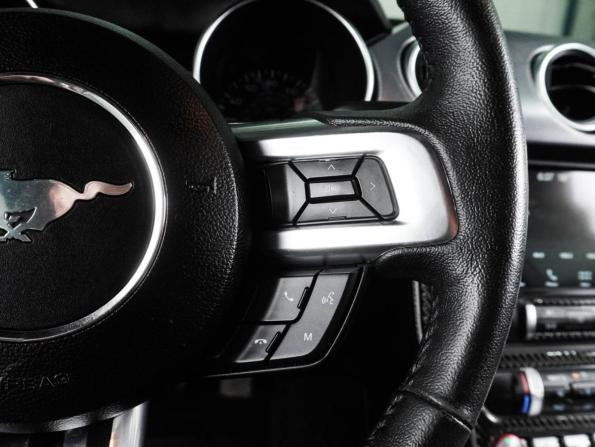 Ford Mustang VI Рестайлинг с пробегом 2018 года, цена 2 699 000 рублей, 131335 км, купе, Автокод Объявления