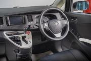 Toyota ISis I Рестайлинг Томск  - изображение 26