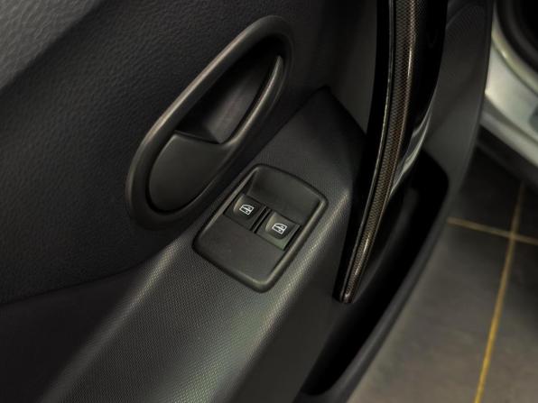 Renault Sandero II Рестайлинг с пробегом 2022 года, цена 1 860 000 рублей, 198 км, хэтчбек, Автокод Объявления