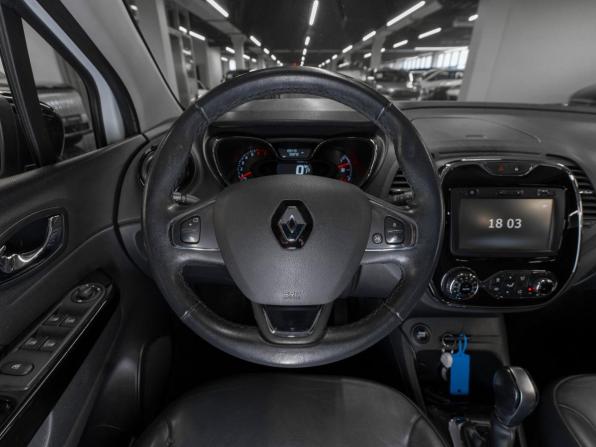 Renault Kaptur I с пробегом 2017 года, цена 1 640 000 рублей, 109476 км, внедорожник, Автокод Объявления