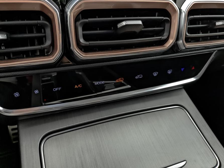 JETOUR X70+ I Рестайлинг Москва  - изображение 28