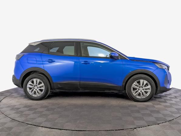 Peugeot 3008 II Рестайлинг с пробегом 2021 года, цена 2 340 000 рублей, 65160 км, внедорожник, Автокод Объявления
