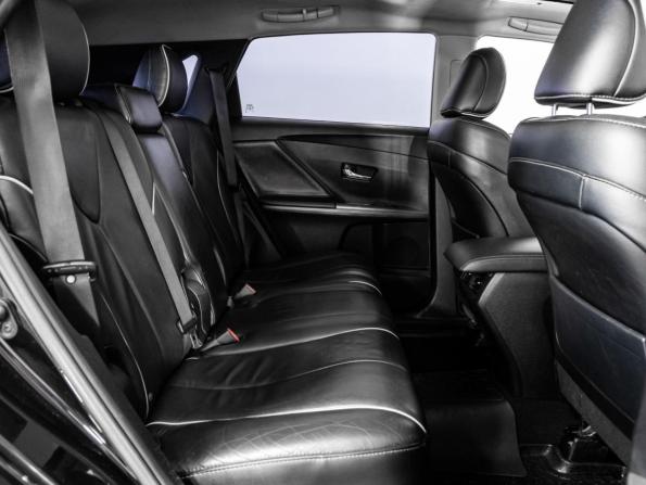 Toyota Venza I Рестайлинг с пробегом 2013 года, цена 1 999 000 рублей, 213900 км, внедорожник, Автокод Объявления