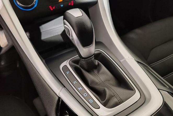 Ford Mondeo V с пробегом 2015 года, цена 1 480 000 рублей, 165823 км, седан, Автокод Объявления