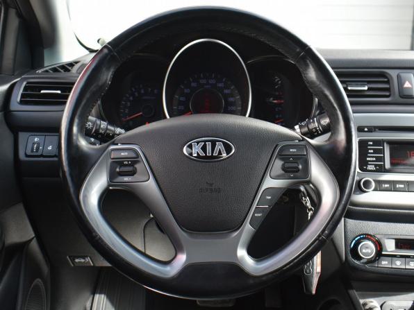 Kia Rio III Рестайлинг с пробегом 2016 года, цена 1 299 000 рублей, 54800 км, седан, Автокод Объявления
