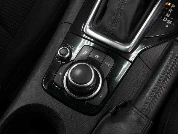 Mazda Axela III Рестайлинг с пробегом 2019 года, цена 1 689 000 рублей, 120362 км, хэтчбек, Автокод Объявления