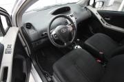 Toyota Yaris II Сургут  - изображение 37